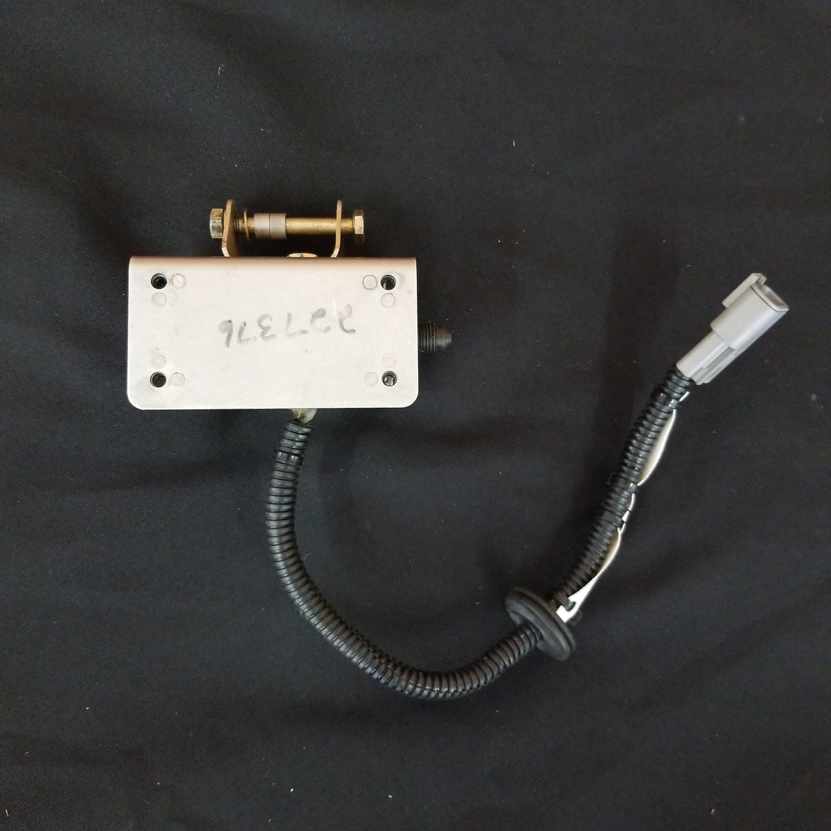 Fuel Flow Transducer Lone Mountain Aircraft