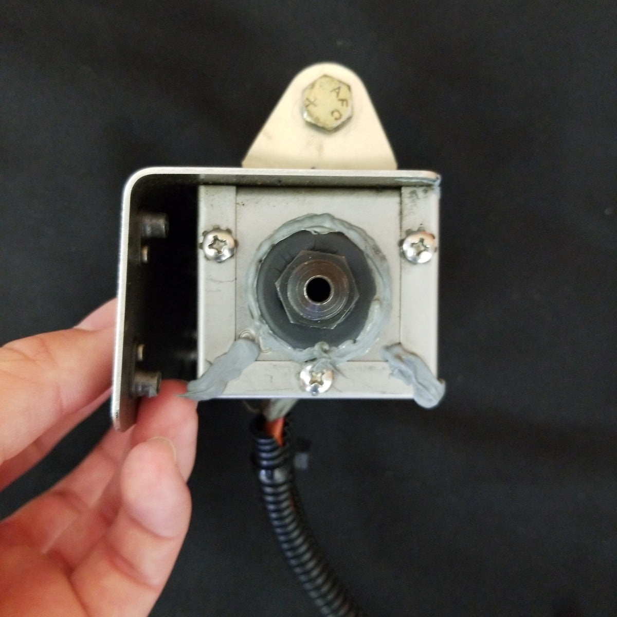 Fuel Flow Transducer Lone Mountain Aircraft