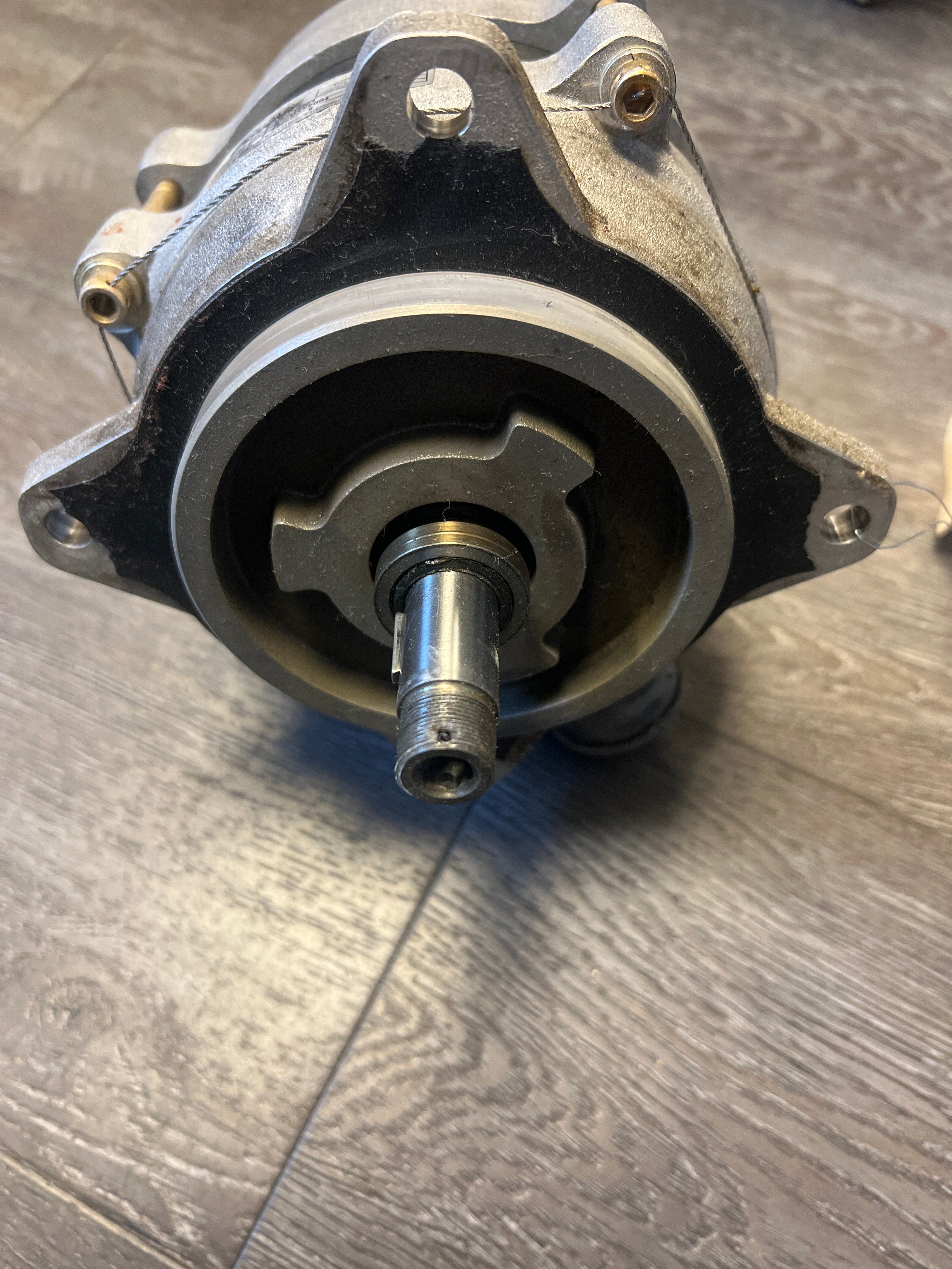Hartzell Alternator P/N ES-10024