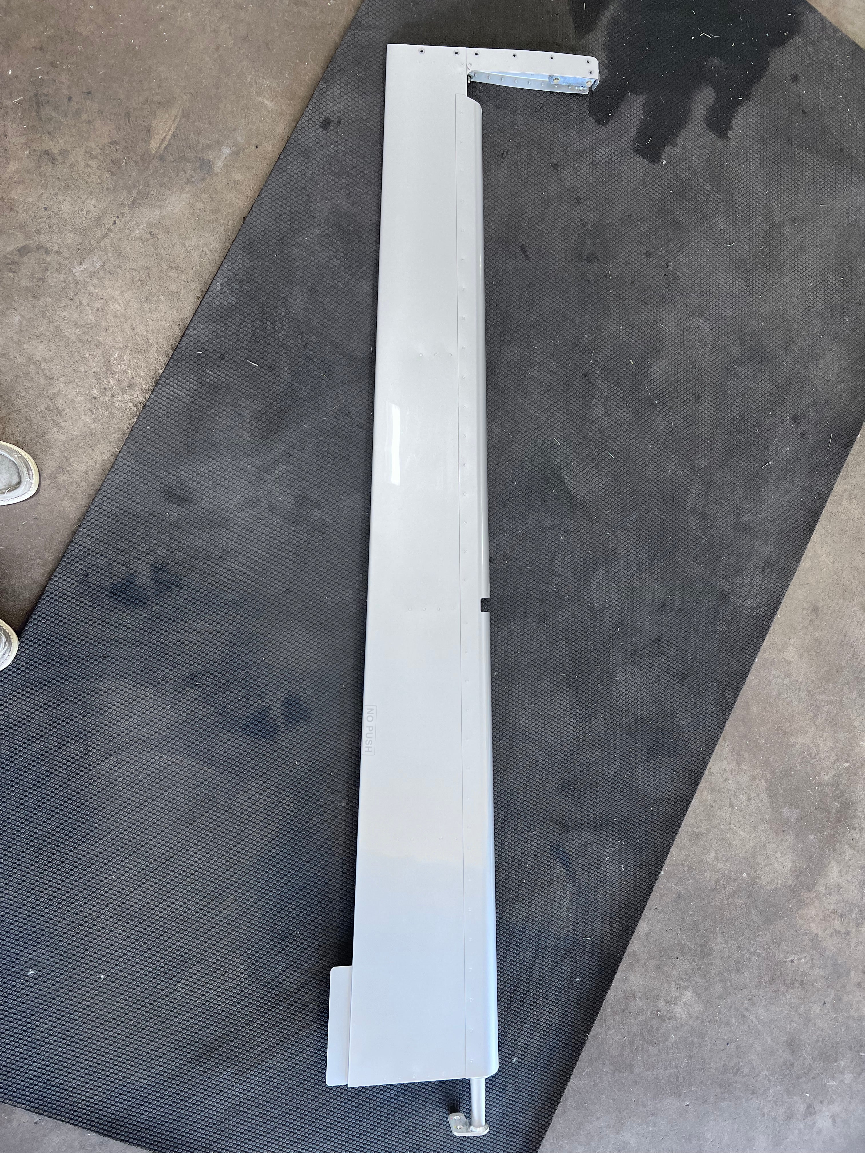 ELEVATOR ASSEMBLY P/N 19661-405