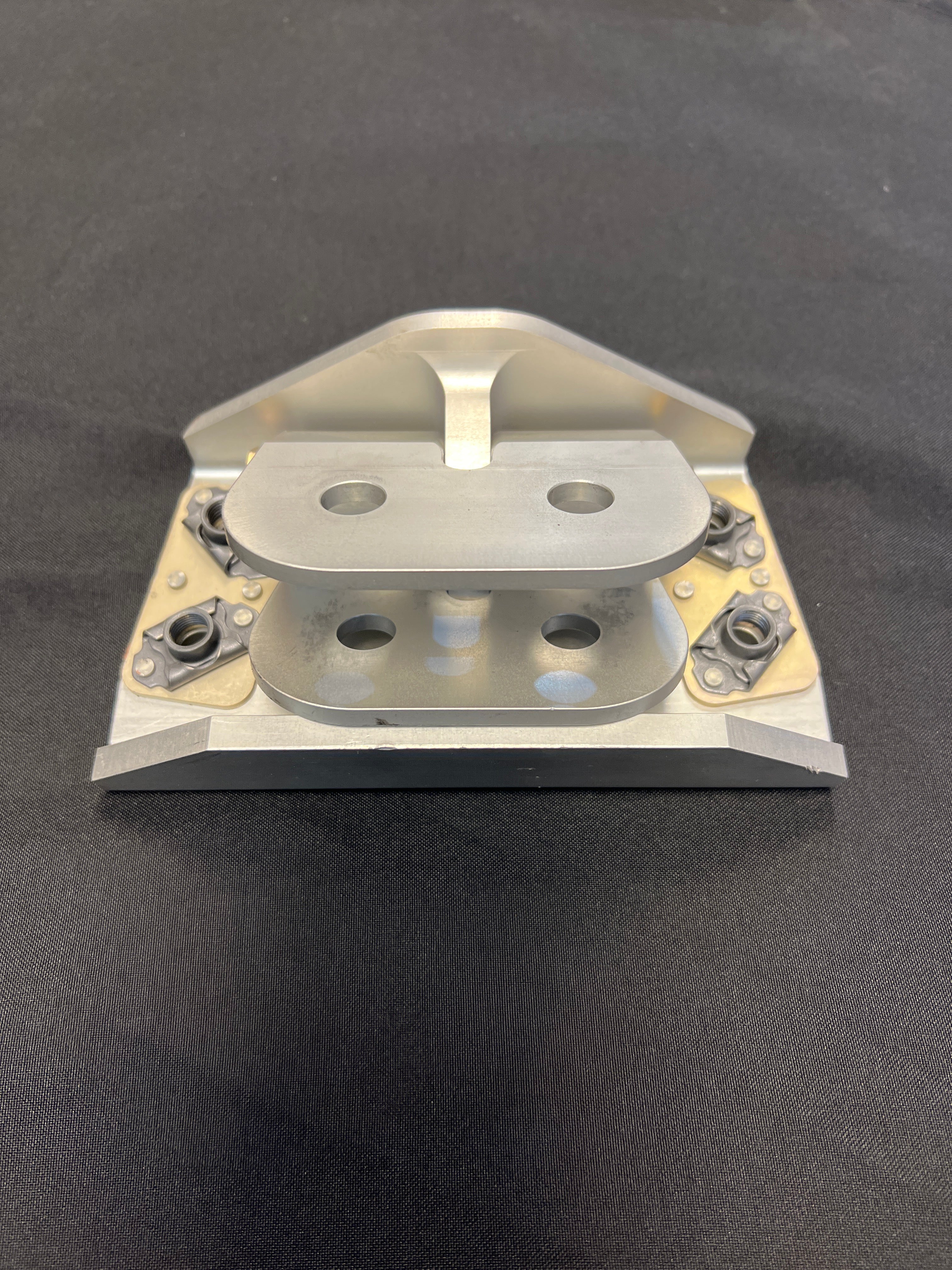 Cirrus SR-22 Upper Gear Attach w / Strut End Upper Fitting P/N 16947-001