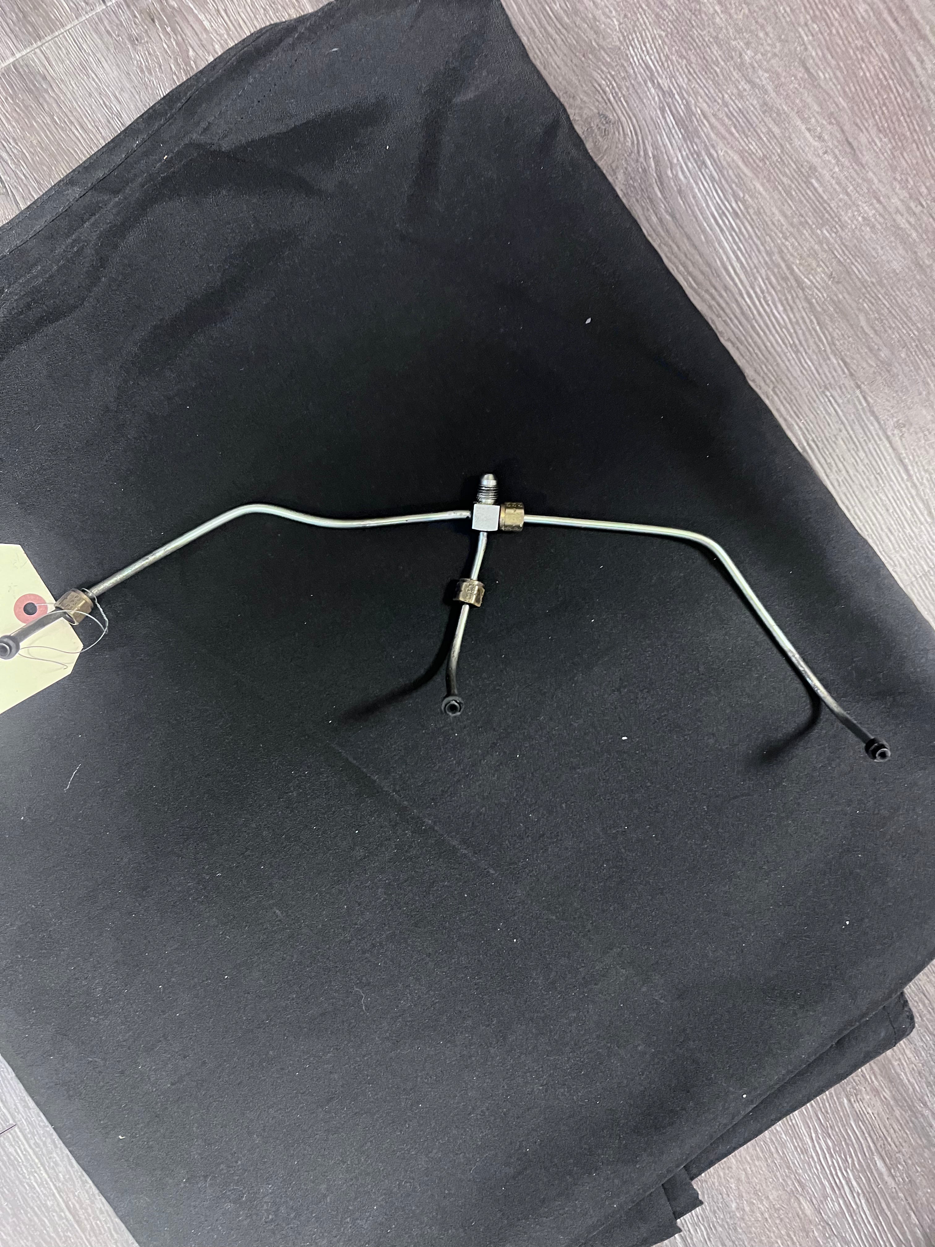 Continental Cylinder Drain Tube Assy P/ N 658752