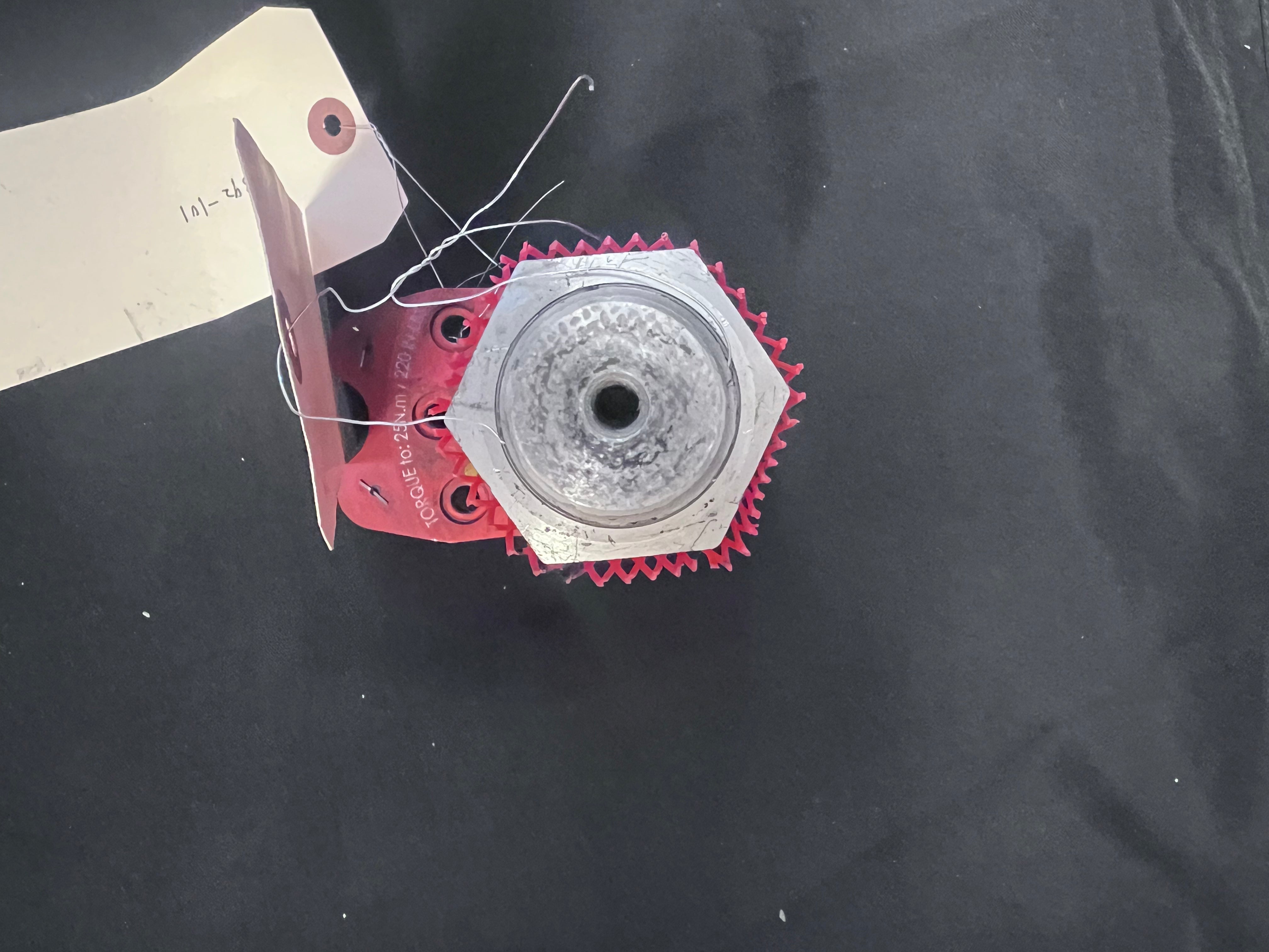 Axle - MLG PN 31491-001 and Back Plate PN 31392-101