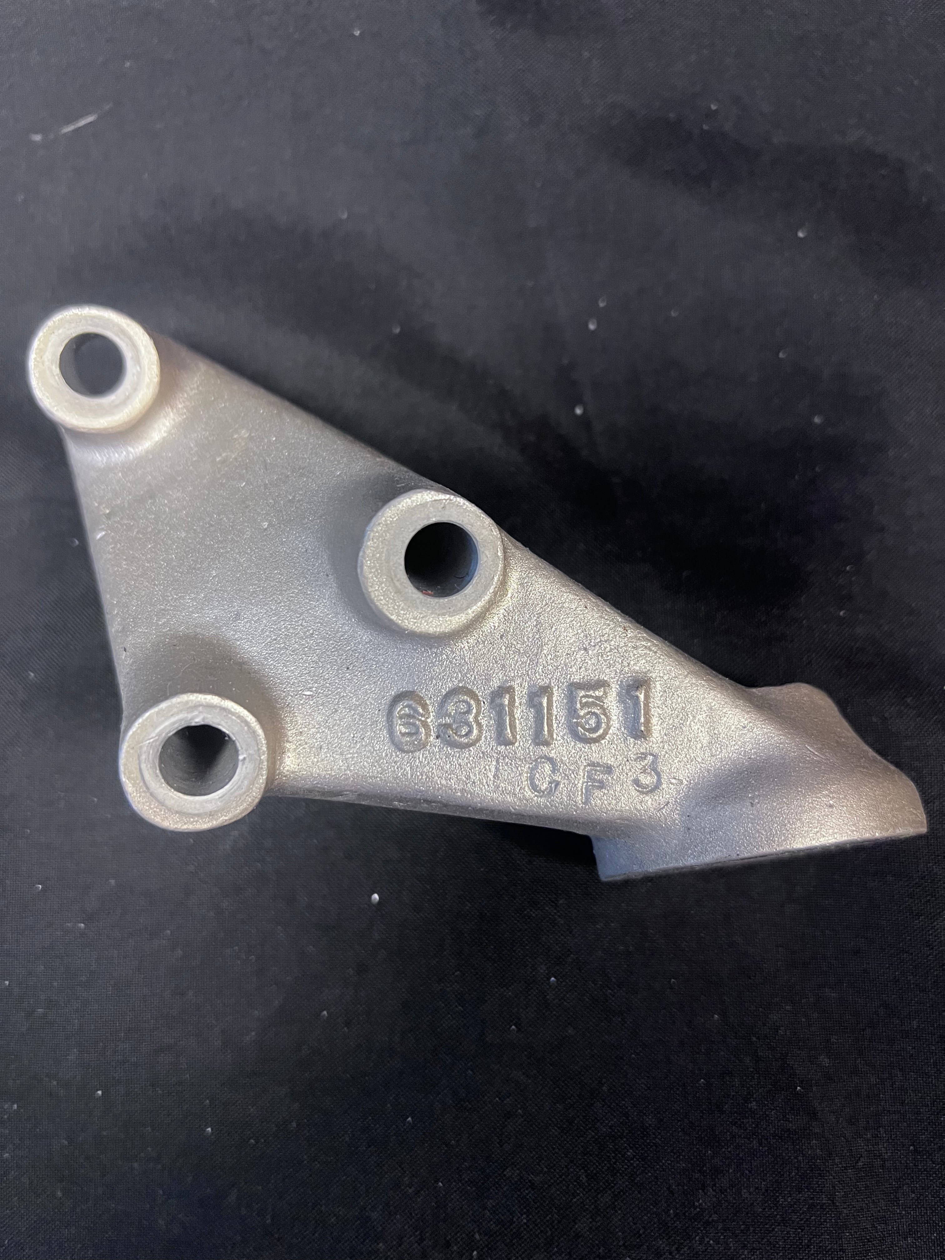 Continental Cast Engine Mount PN 631151